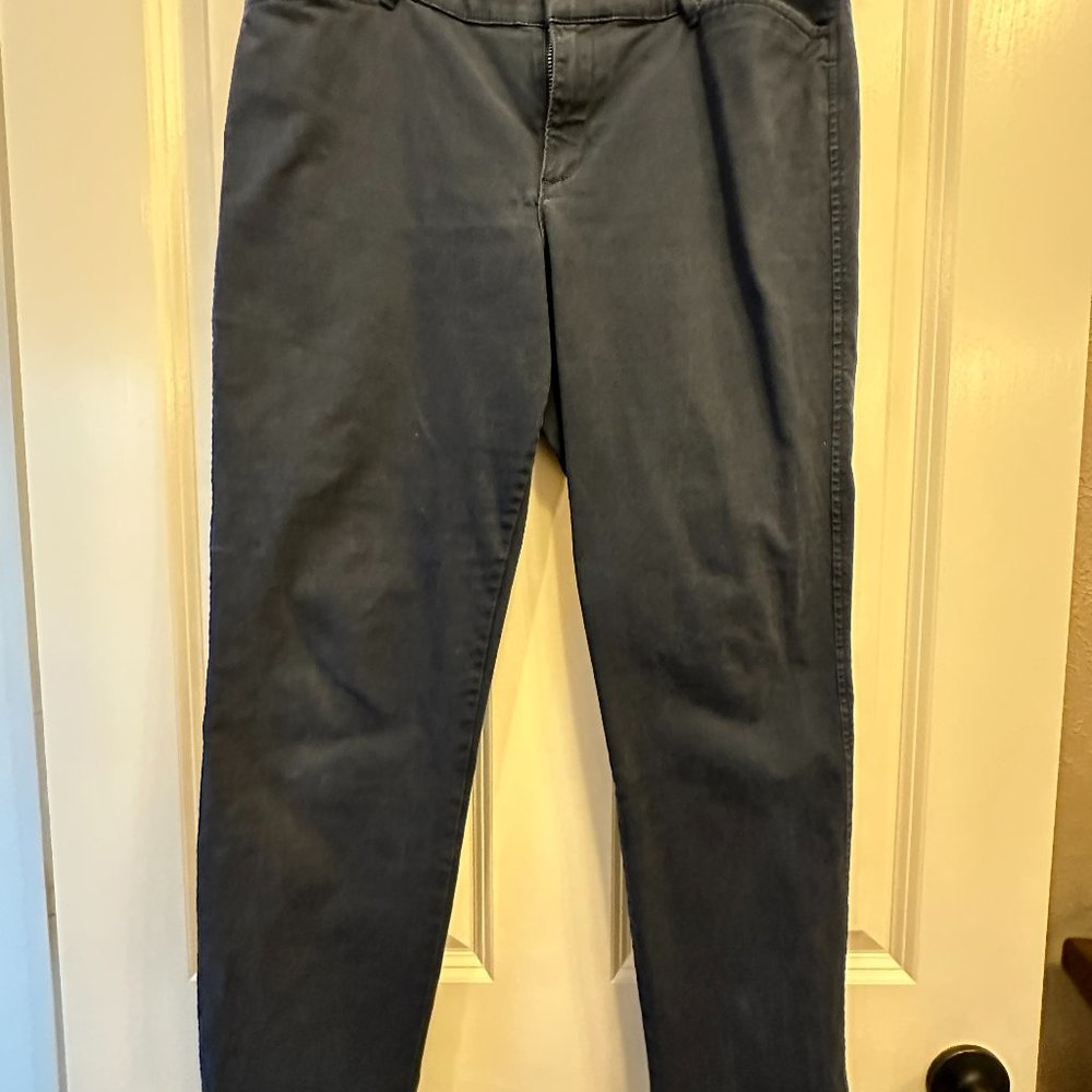 Old Navy Mid-Rise Pixie Chino Ankle Pants